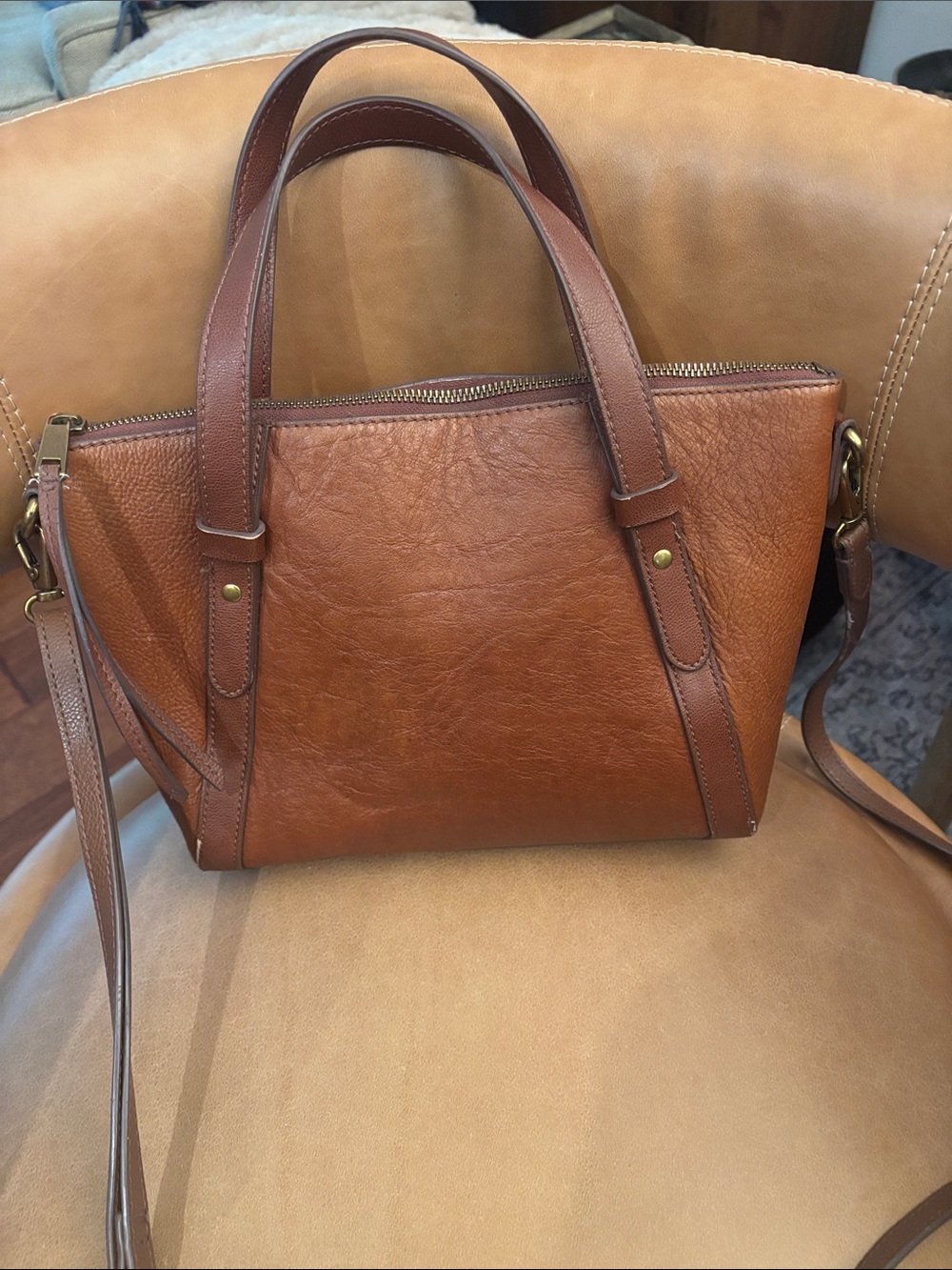 Fossil Brown Leather Satchel with Top Handles and Crossbody Strap - Picture 3 of 4